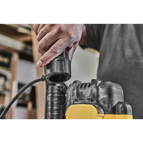 Dewalt DWE625 3 HP Variable Speed Plunge Router