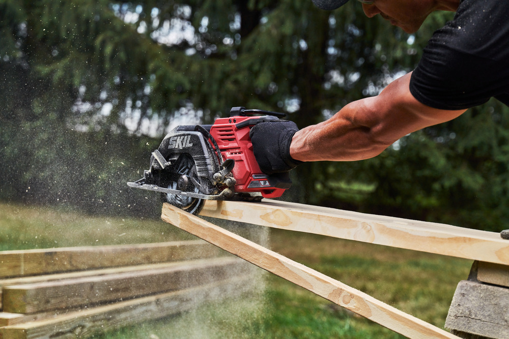 Skil Saw Brushless 2x20V 7-1/4 Inch Circular Saw With Dual 5.0Ah ...