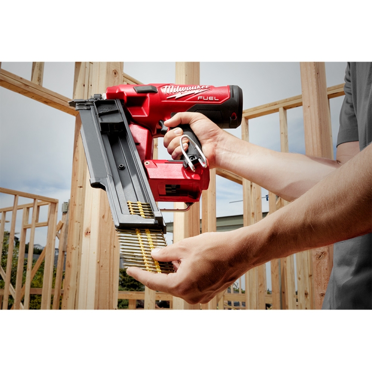 Milwaukee 2744-20 M18 FUEL 21 Degree Framing Nailer