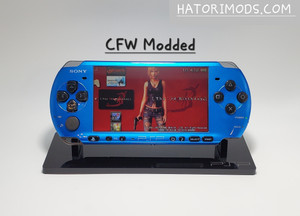 Front psp 3000 vibrant blue with black buttons