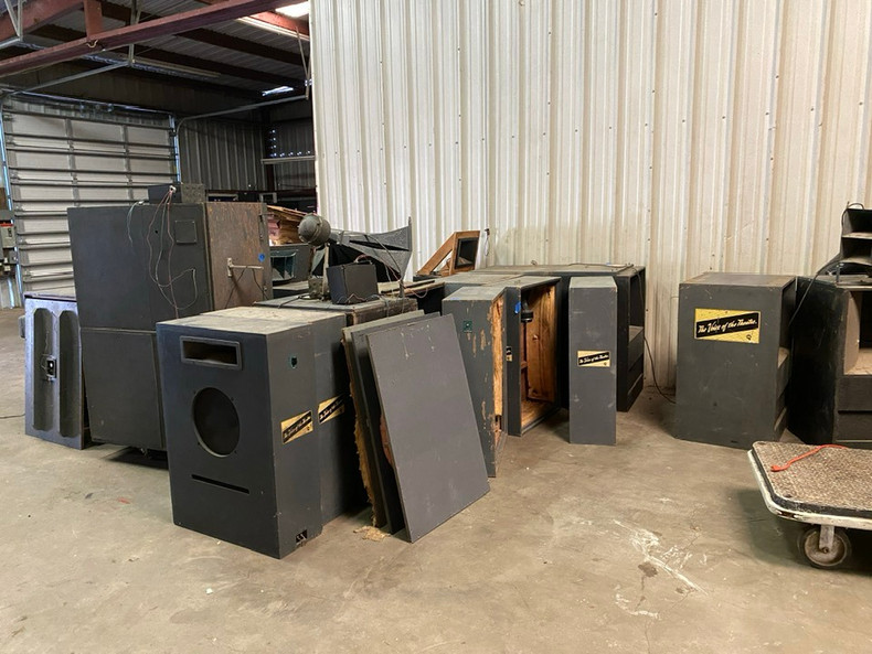 Vintage Cinema Speaker Discovery: Unearthed Gems Near New Orleans