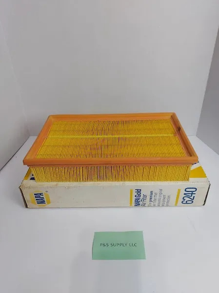 NAPA GOLD 6240 AIR FILTER