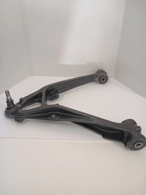 MOOG CONTROL ARM AND BALL JOINT ASSEMBLY CK620955