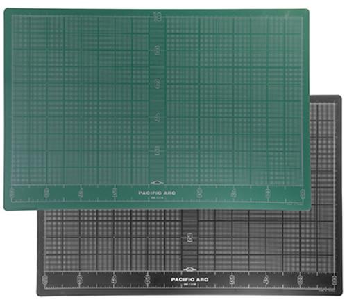 Pacific Arc Self-Healing Cutting Mat, Green/Black, 12" x 18"