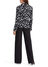MARC CAIN Blckndwht Blazer In Techno Stretch