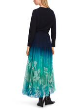 MARC CAIN COLLECTIONS Soft Malachite Long Tulle Skirt | XC 71.07 W34 MARC CAIN COLLECTIONS Soft Malachite Long Tulle Skirt | XC 71.07 W34