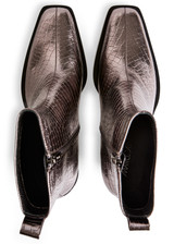 Marc Cain Anthrazit Ankle Boot in Metallic Croc Look, Western Style, Slanted Block Heel, Narrow Square Toe, Zipper Closure.