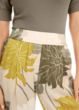 MARC CAIN COLLECTIONS Deep Pearl Wedi Fine Silk Trousers | YC 81.04 W12 MARC CAIN COLLECTIONS Deep Pearl Wedi Fine Silk Trousers | YC 81.04 W12