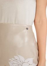 MARC CAIN COLLECTIONS Deep Pearl Pencil Skirt With Floral Pattern | YC 71.10 W18 MARC CAIN COLLECTIONS Deep Pearl Pencil Skirt With Floral Pattern | YC 71.10 W18