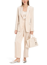 MARC CAIN COLLECTIONS Deep Pearl Hammered Satin Blazer | YC 34.23 W46 MARC CAIN COLLECTIONS Deep Pearl Hammered Satin Blazer | YC 34.23 W46