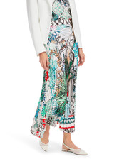 MARC CAIN COLLECTIONS Breath Pleated Midi Skirt With Print | YC 71.29 W76 MARC CAIN COLLECTIONS Breath Pleated Midi Skirt With Print | YC 71.29 W76