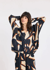 LAUREN VIDAL Graphic Loose Viscose Shirt With Batwing Sleeves And Mandarin Collar | ENZO LAUREN VIDAL Graphic Loose Viscose Shirt With Batwing Sleeves And Mandarin Collar | ENZO