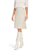 MARC CAIN COLLECTIONS Off-White Pleated Skirt - Knitted In Germany | YC 71.03 M10 MARC CAIN COLLECTIONS Off-White Pleated Skirt - Knitted In Germany | YC 71.03 M10