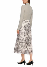 MARC CAIN COLLECTIONS Smoke Pleated Skirt With City Motif | ZC 71.20 W84