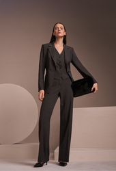 Timeless Fashion Pieces: 11 Wardrobe Essentials 