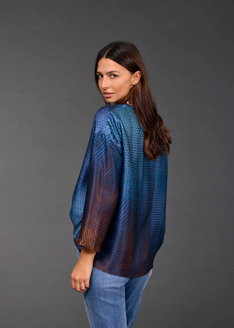 LAUREN VIDAL Sunday Printed Flared Silk Top, V-Neck, 3/4 Sleeves, Gradient Print.