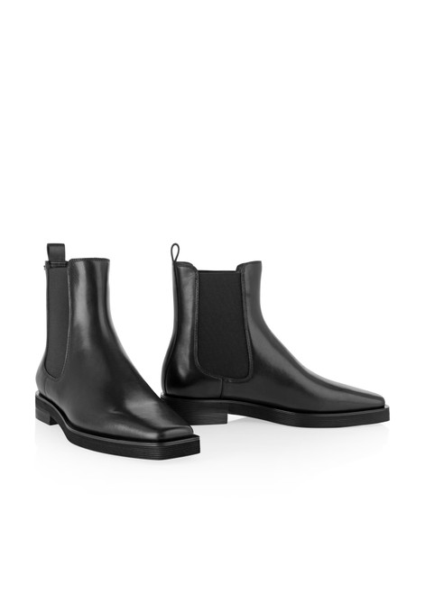 MARC CAIN COLLECTIONS Black Calf Leather Chelsea Ankle Boots | ZC SB.01 L12
