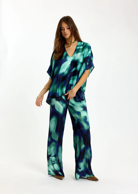 LAUREN VIDAL Poncho Shape Top Rika Blue | RIKA