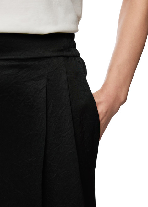 MARC CAIN COLLECTIONS Black Wedi Wide-Fit Trousers With Pleats | AC 81.46 W46