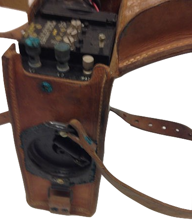 WWII Signal Corps US Army Telephone EE-8-A Field Phone with Leather Case