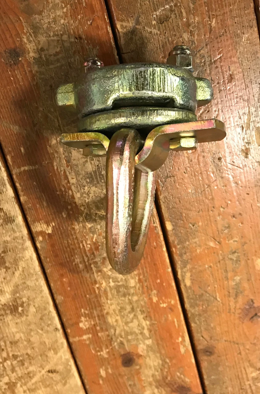 Peck & Hale Twist Tie Down