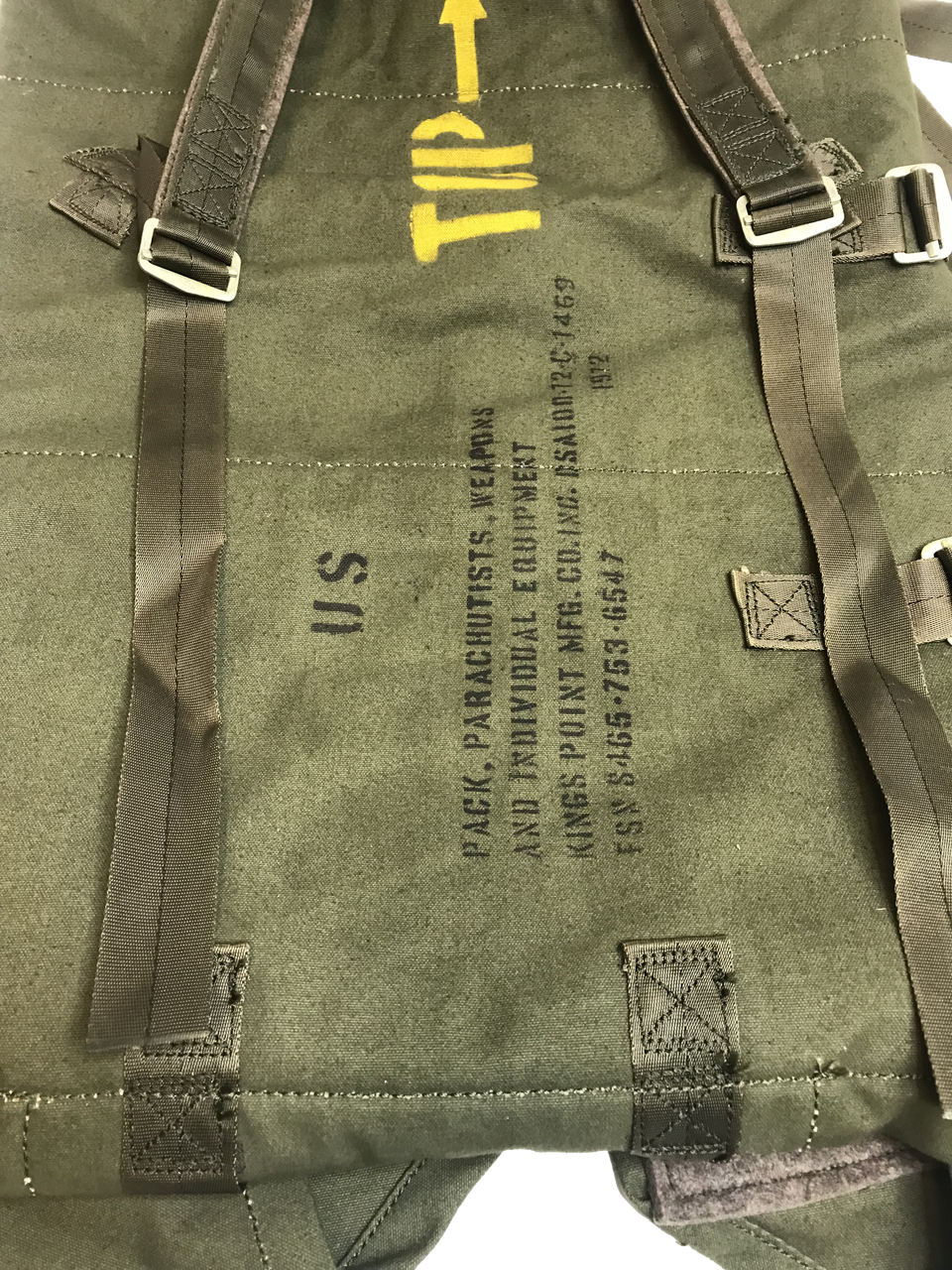 Parachutist Weapons and Individual 