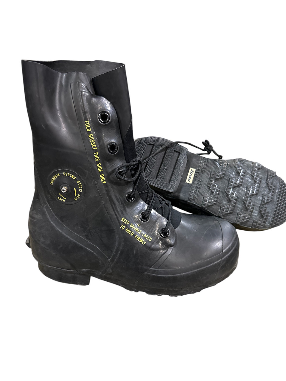 mens under armour hiking shoes