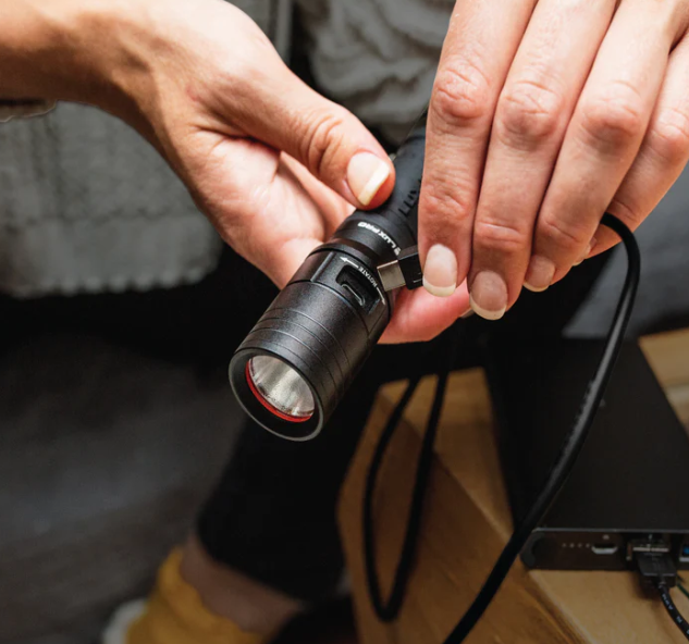 Luxpro Rechargeable  Pro Flashlight 760 Lumen