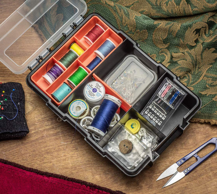 Multi-Section Plastic Container 8.5"x6"x2.25"