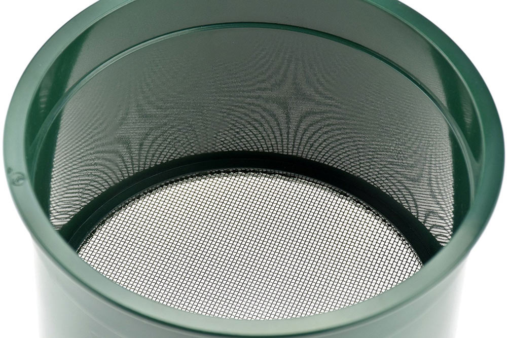 SE 6 inch Mini Stackable Sifting Pans 20 holes