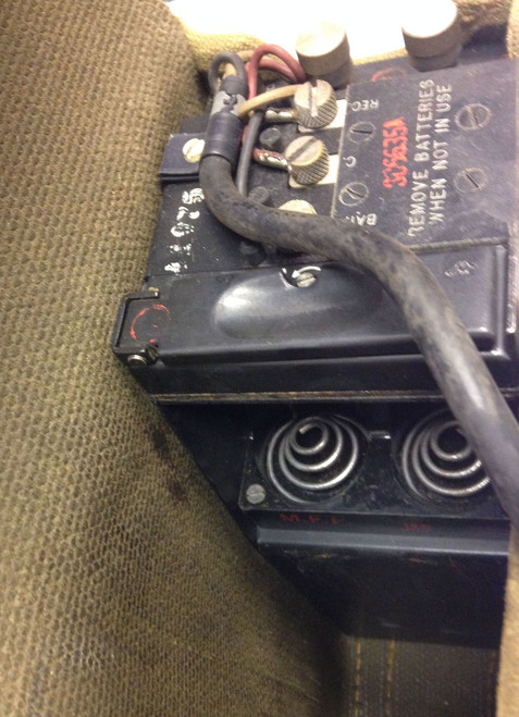 WWII  Signal Corps US Army Telephone EE-8-B Field Phone with Canvas Case