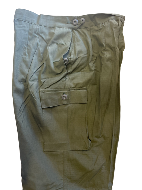 US MILITARY 6 Color Desert Storm CAMO Pants SIZE EXTRA SMALL / EXTRA SHORT  NEW / UNISSUED CONDITION - Allegheny Surplus Outlet