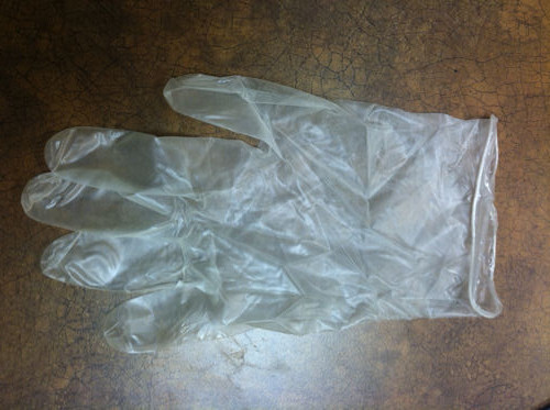 STERILE POWERED VINYL EXAM GLOVES
