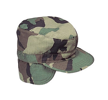 GI Combat Cap w/flaps WDL Camo Winter 7 1/2