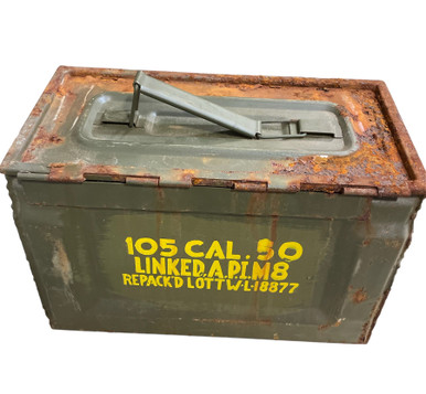 ヴィンテージ　AMM BOX CAL 50 M2 WWII ERA AMMO BOX 50M2 STEEL CAN 105 CAL 50 LINKED 2AP-2I