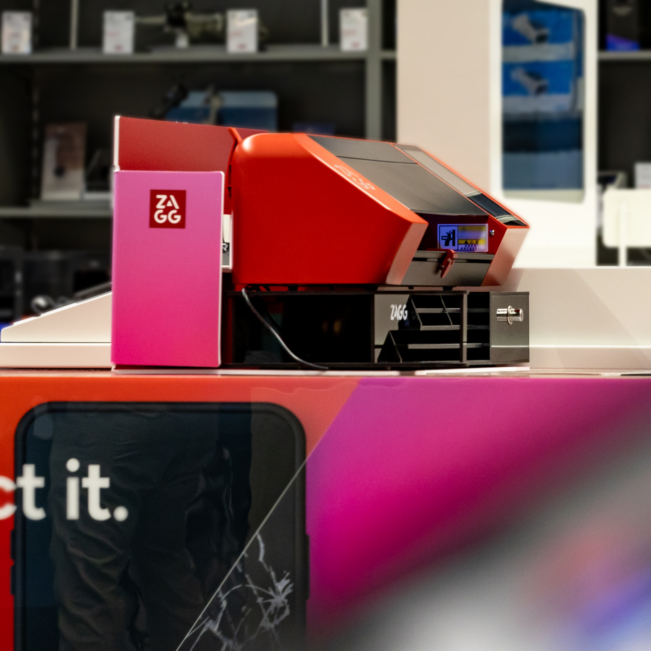 ZAGG On Demand machine close detail in store