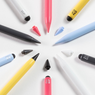Dual Tip Stylus
|| Scroll with the universal capacitive backend tip. Write or draw with the active tip with tilt recognition. Comes with a spare tip.