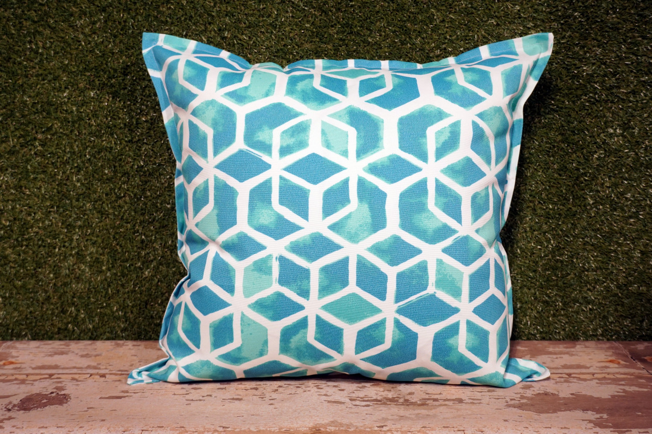 22 square outdoor cushions