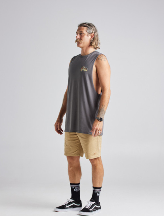 THE MAD HUEYS - COMPASS CAPTAIN - MUSCLE - CHARCOAL