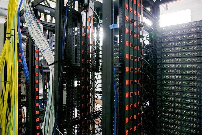 6 Popular Data Racks. The 6th one will surprise you !