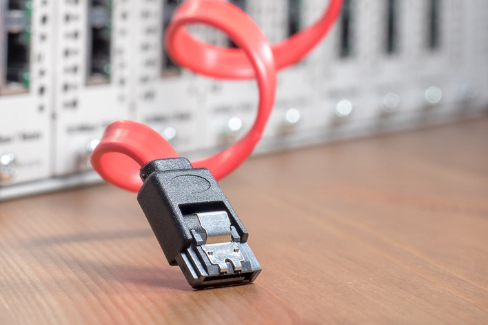 Different Server Racks Available in the Market: Learn More About Them
