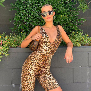 Rejea Sexy Deep V-Neck Sleeveless Leopard Rompers Womens Jumpsuit Short Summer Streetwear Playsuit Fashion Body Feminino Rejea Sexy Deep V-Neck Sleeveless Leopard Rompers Womens Jumpsuit Short Summer Streetwear Playsuit Fashion Body Feminino
