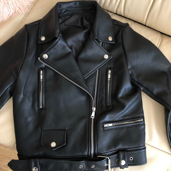Rejea New Women Spring Autumn Black Faux Leather Jackets Zipper Basic Coat Turn-down Collar Motor Biker Jacket With Belt