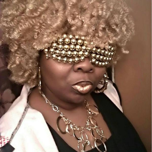 Rejea Fashion Colorful Steampunk Sunglasses Women Trend Fancy Pearl Oversized Goggle Glasses Female Eyewear Vintage Shades oculos