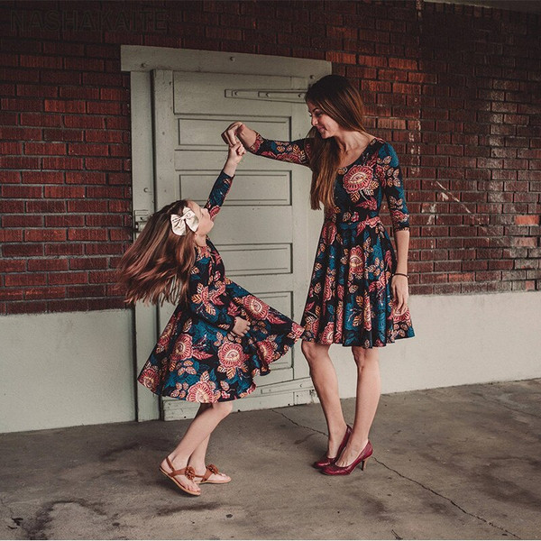 Rejea Mom and Daughter Dress Three Quarter Vintage Floral Dress Family Family Look Mother and Daughter Clothes Mommy and Me Clothes