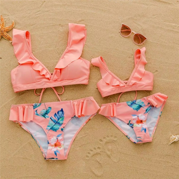 Rejea Ruffled Mom Daughter Bikini Swimsuits Low Waist Mother and Me Matching Swimwear Family Look Mommy and Baby Beachwear Clothes