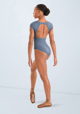 Mirella Trikot mit floraler Stickerei und kurzen Ärmeln Dusty Grey Back 3 [Grau]