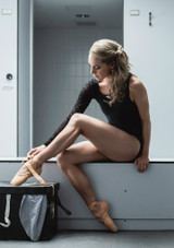 Move Dance asymmetrisches Ballett-Trikot Ailsa mit Spitze Schwarz Vorderseite 2 [Schwarz]