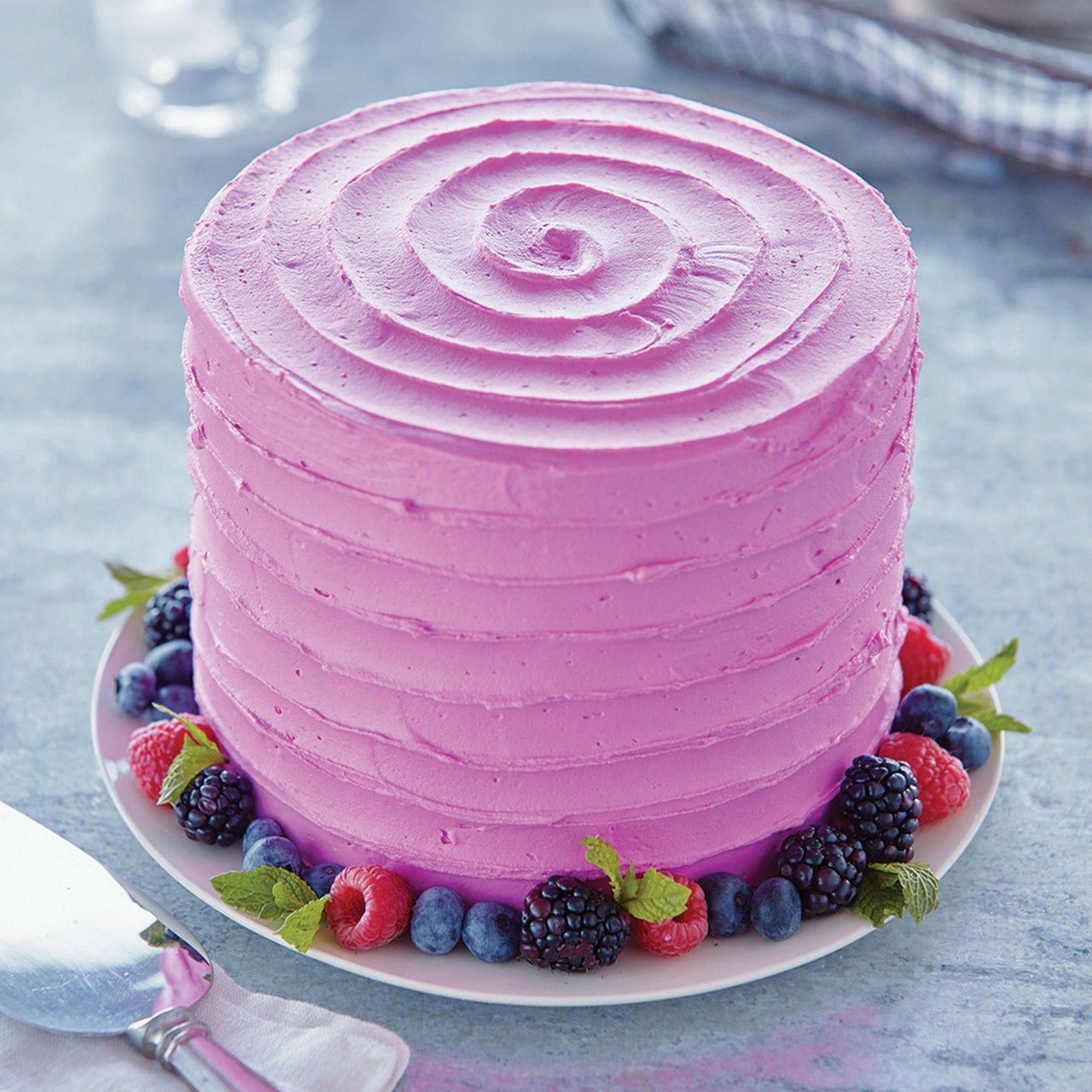 Berry-licious Spatula Ribbon Cake - Wilton