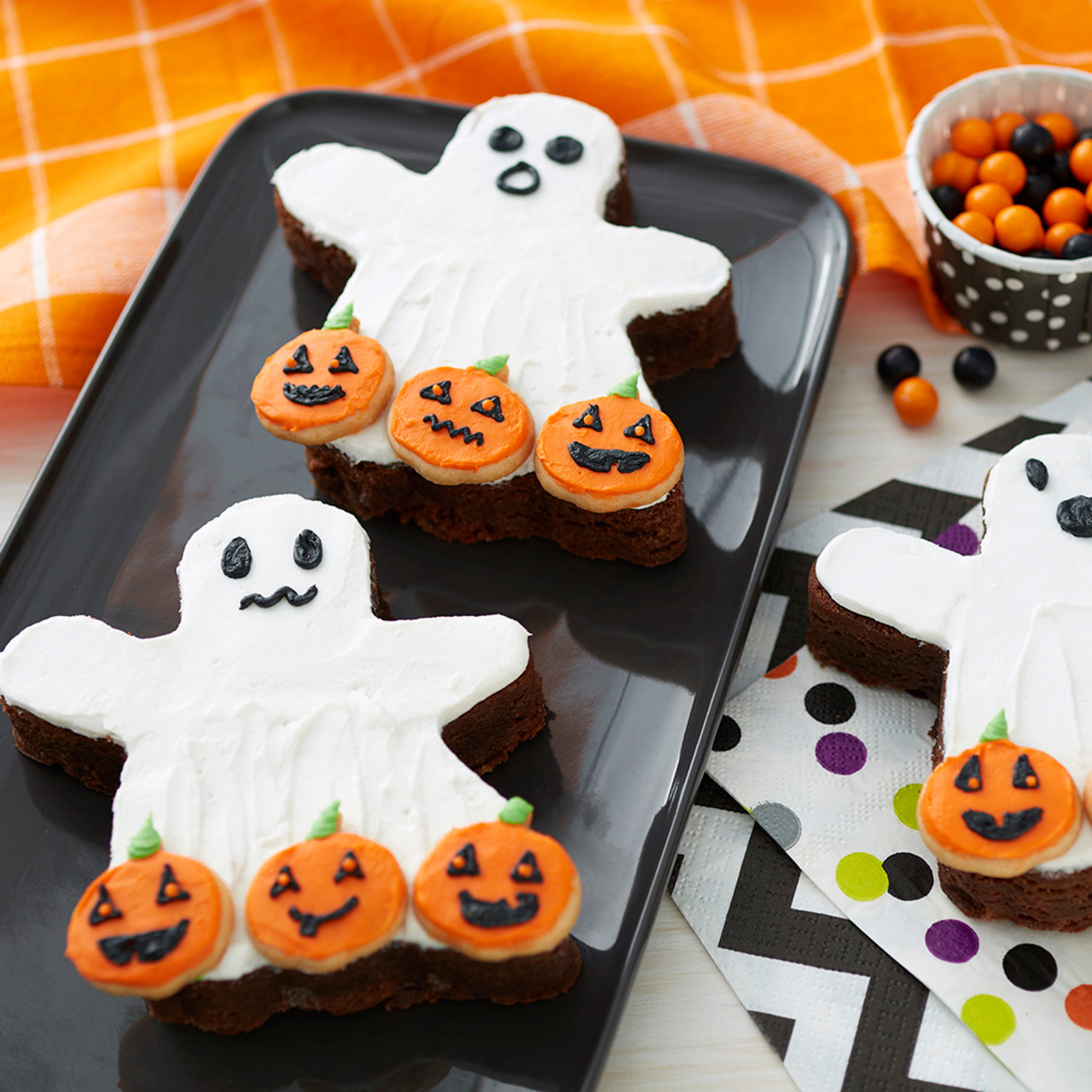 Boo! There It Is Ghost Brownies - Wilton